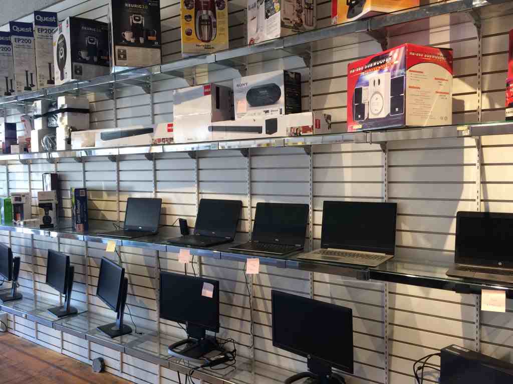 New Tech Navi Wireless | 257 Queen St S, Mississauga, ON L5M 1L9, Canada | Phone: (905) 997-0970