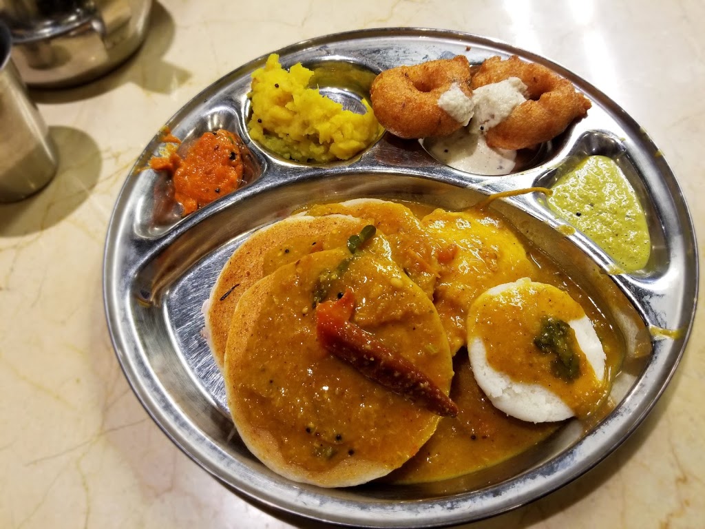 Saravanaa Bhavan | 4559 Hurontario St #12B, Mississauga, ON L4Z 3L9, Canada | Phone: (905) 290-0769