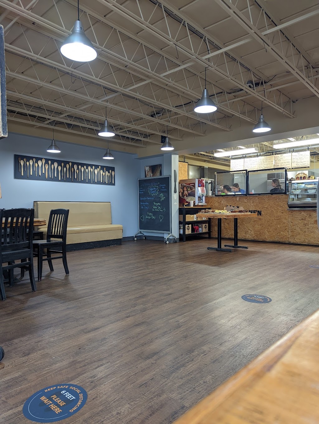 The Kitchen Eatery and Catering Company | 100 Crandall St, Pembroke, ON K8A 7X2, Canada | Phone: (613) 629-3287
