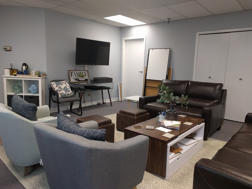 New Westminster Family Place | 85 Merivale St, New Westminster, BC V3L 1H7, Canada | Phone: (604) 520-3666