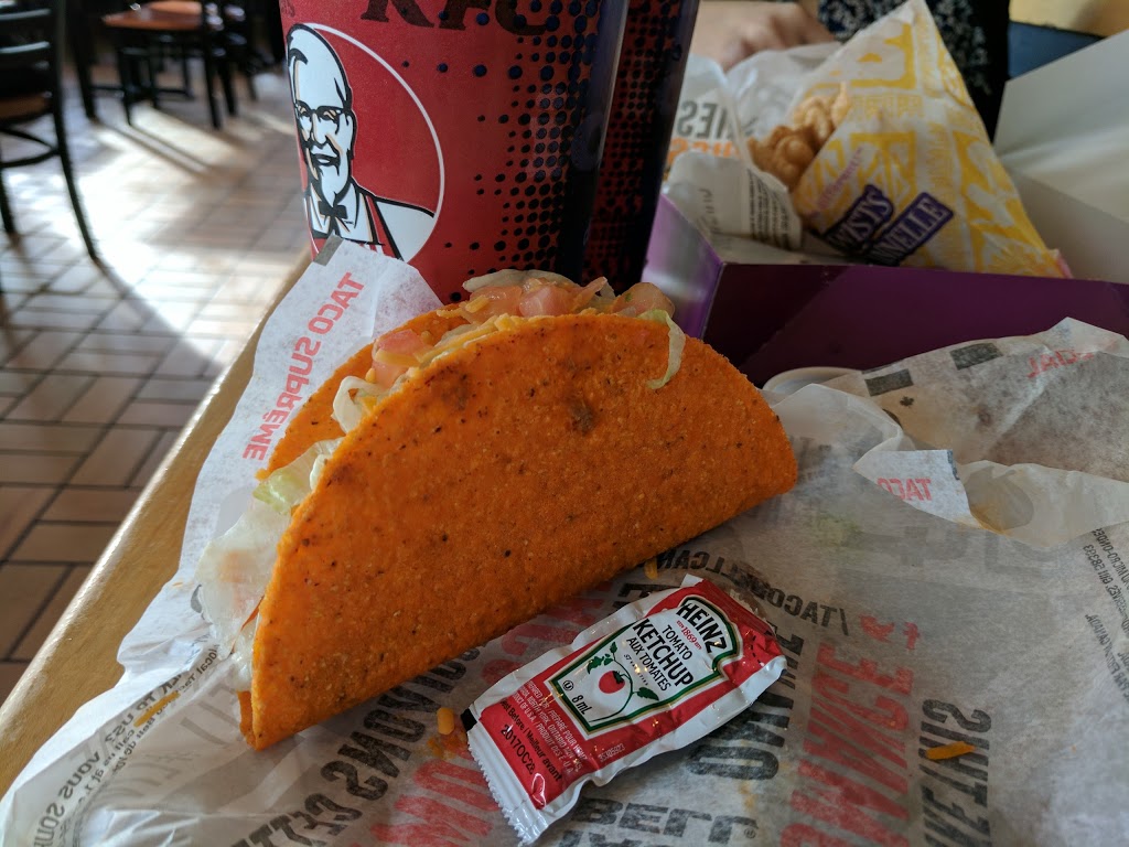 Taco Bell | 19971 64 Ave, Langley Twp, BC V2Y 1H1, Canada | Phone: (604) 530-2032
