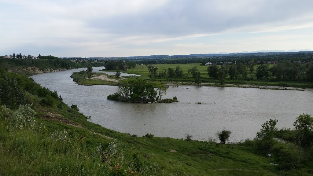 Bow river fishing spot | 32 Bow River Pathway, Calgary, AB T2Z 3R9, Canada