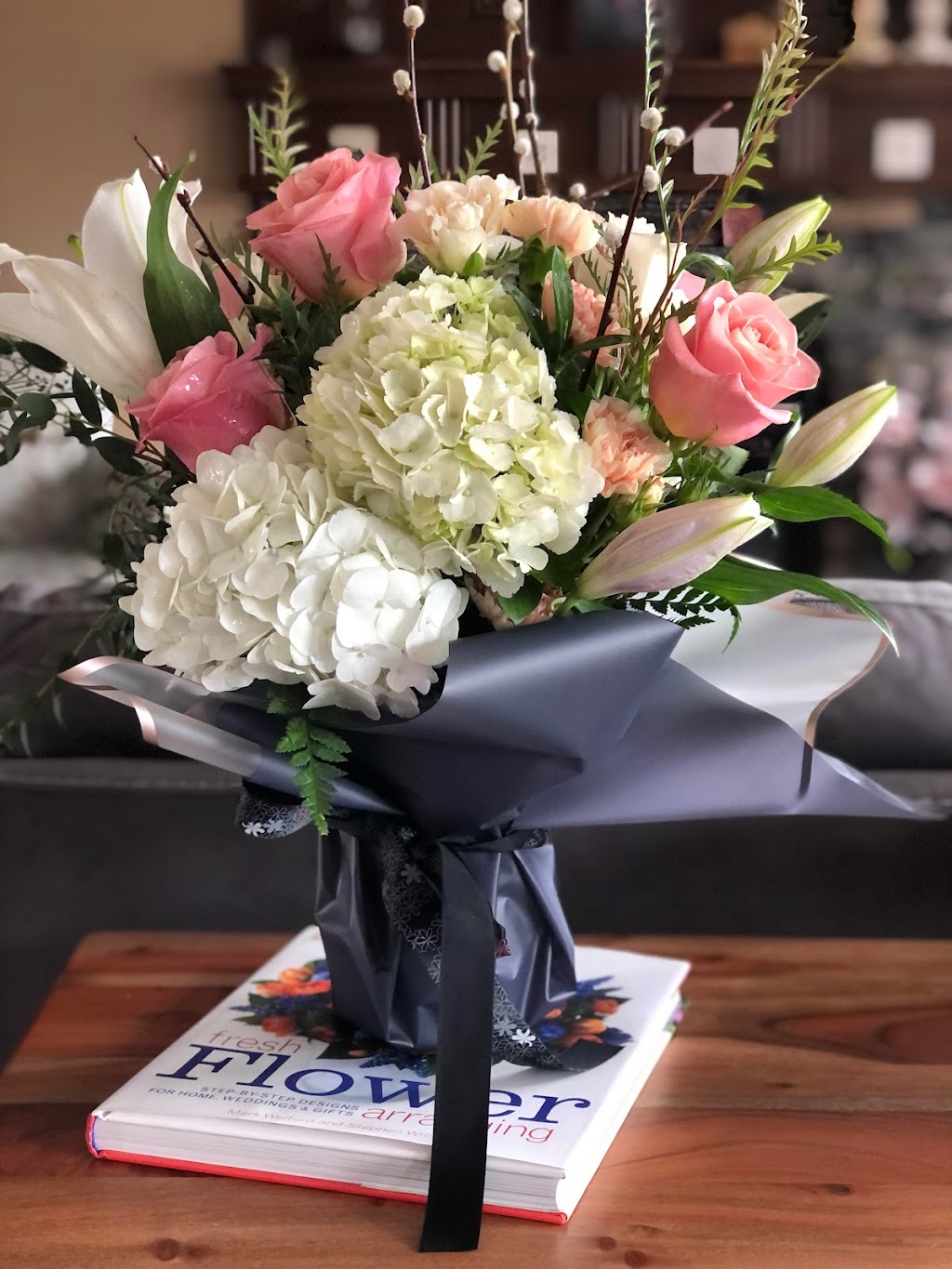 House of Blooms | 10, Heritage Pointe, AB T1S 4J8, Canada | Phone: (587) 351-1510