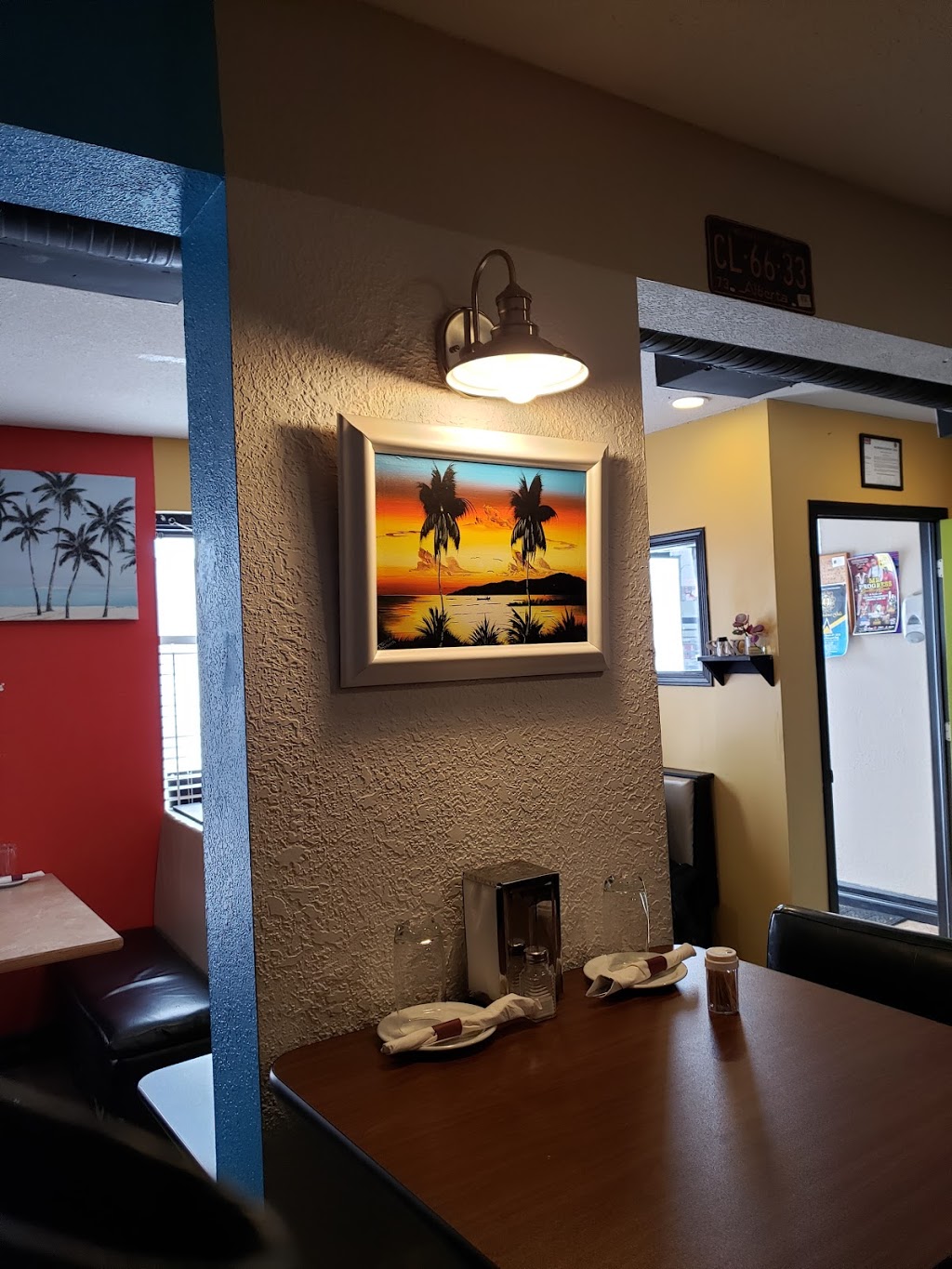 Food n Vibes | 2316 27 Ave NE, Calgary, AB T2E 7A7, Canada | Phone: (403) 456-4149