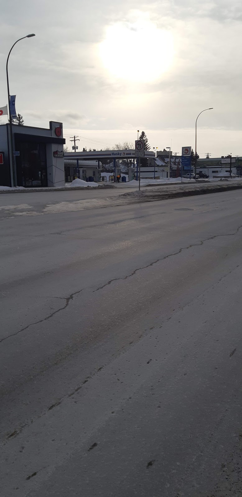 HUSKY | 1844 Portage Ave, Winnipeg, MB R3J 0G6, Canada | Phone: (204) 888-1530