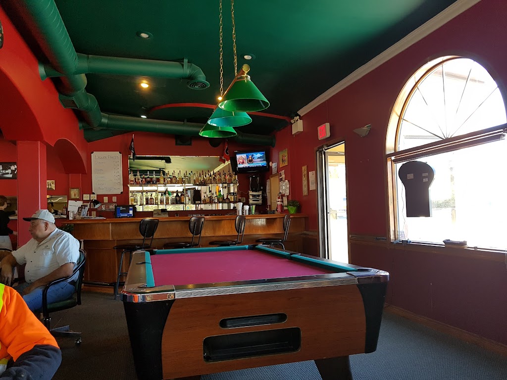 Penhold Family Restaurant | 1060 Emma St, Penhold, AB T0M 1R0, Canada | Phone: (403) 886-5999