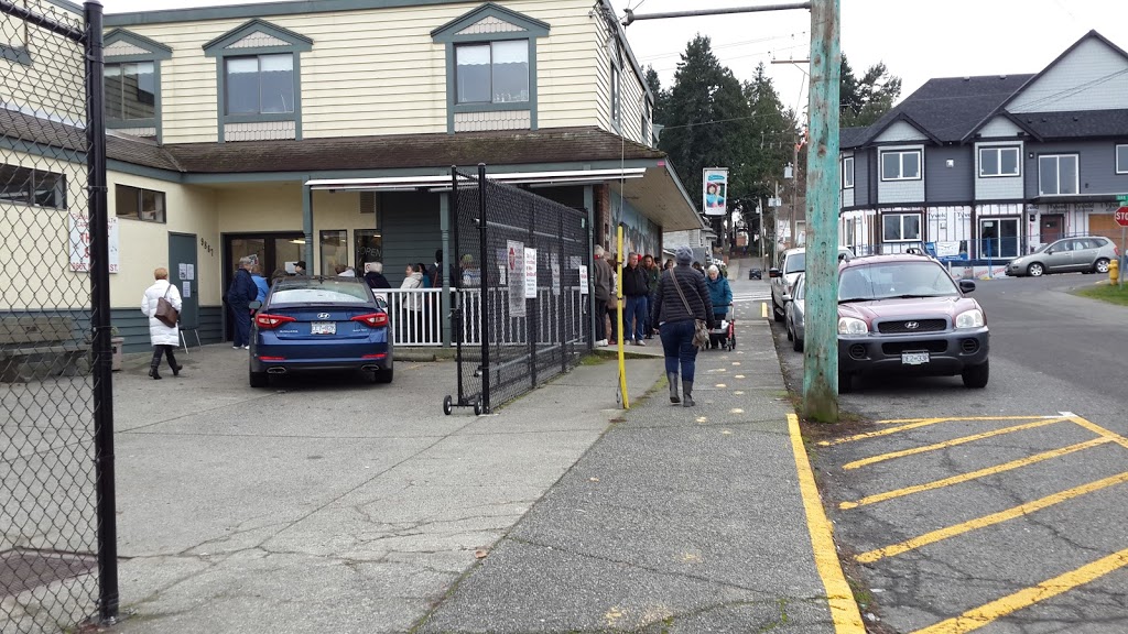 Chemainus Thrift Shop Health Care Auxiliary | 9867 Maple St, Chemainus, BC V0R 1K1, Canada | Phone: (250) 246-2476