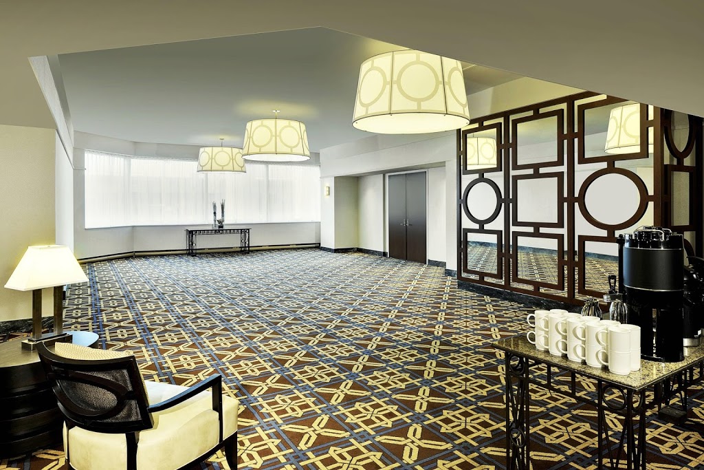 Sheraton Gateway Hotel in Toronto International Airport | Terminal 3 Toronto Amf, Toronto, ON L5P 1C4, Canada | Phone: (905) 672-7000