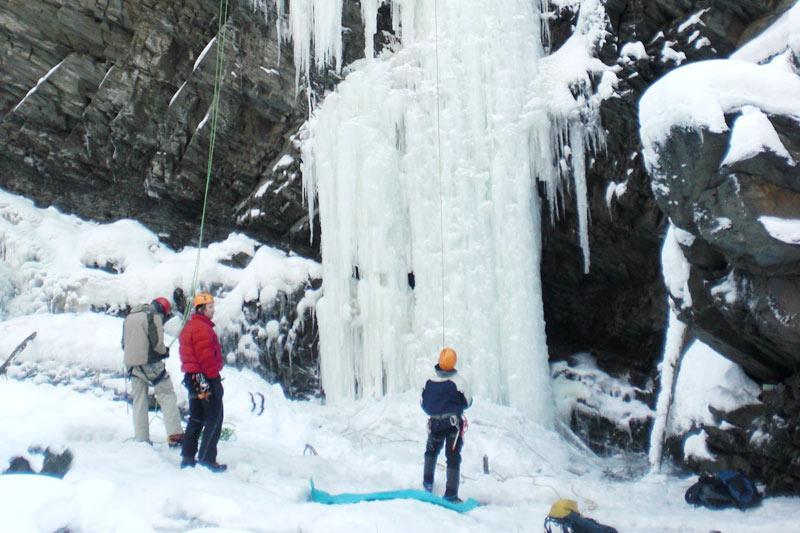 Coaticook Chamox Escalade | 400 Rue Saint-Marc, Coaticook, QC J1A 2T7, Canada | Phone: (819) 347-7919