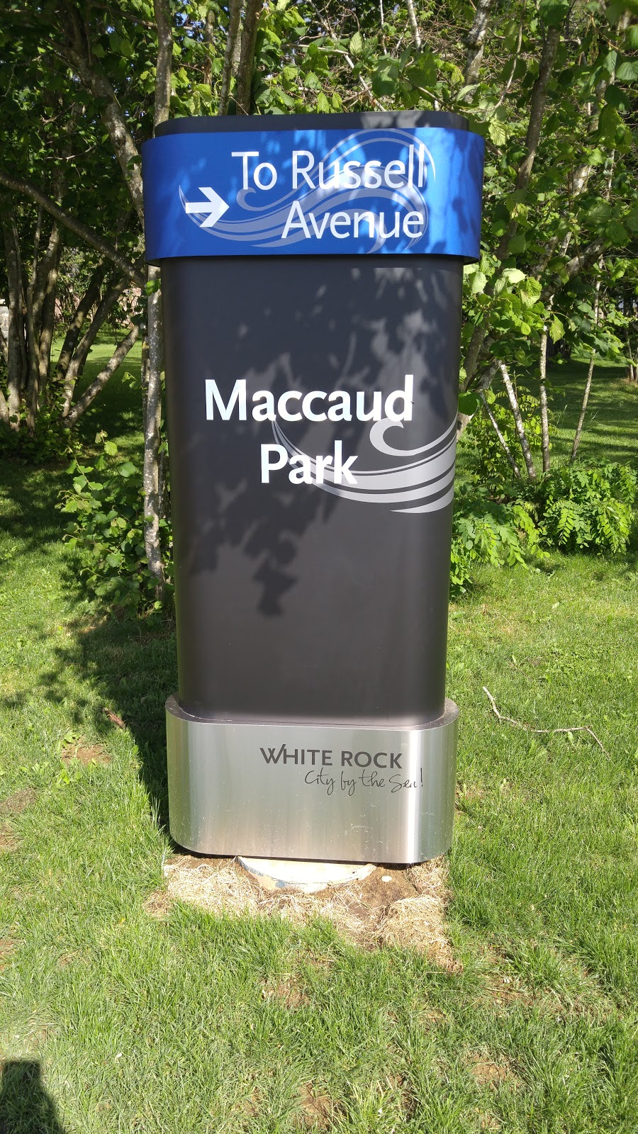 Maccaud Park | 1475 Kent St, White Rock, BC V4B 2N8, Canada | Phone: (604) 541-2100