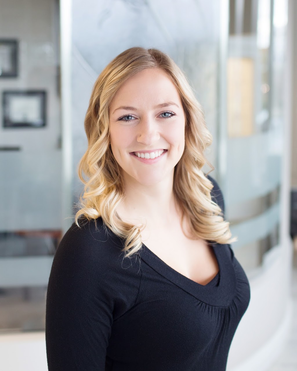 Logan Creek Dental | 101, 6424 200 St, Langley City, BC V2Y 2T3, Canada | Phone: (604) 530-3333