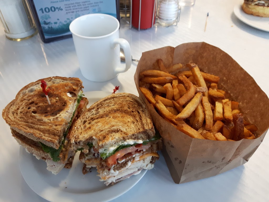 Cynthias Cornerstone Cafe | MB-317, Brokenhead, MB R0E 1W0, Canada | Phone: (204) 265-3456
