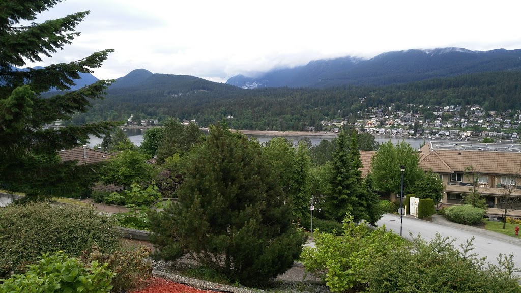 Easthill Park | 20 Burrard Crescent, Port Moody, BC V3H 4V8, Canada | Phone: (604) 469-4500