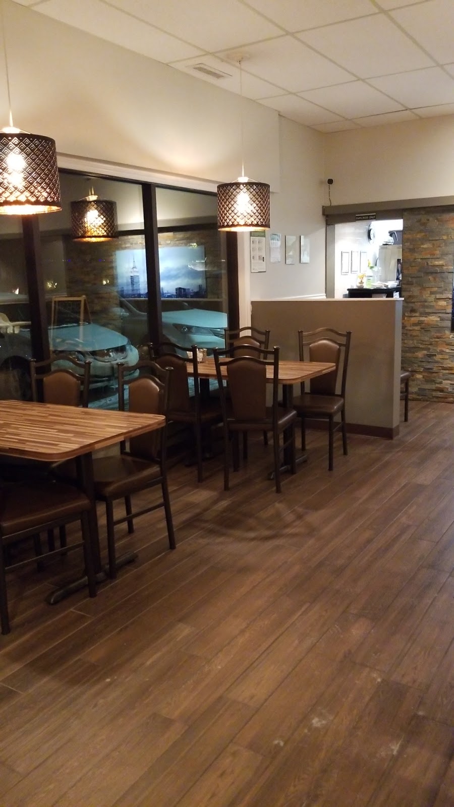 Mr Bs Pizza & Chicken | 1783 Plessis Rd, Winnipeg, MB R3W 1N3, Canada | Phone: (204) 222-6365