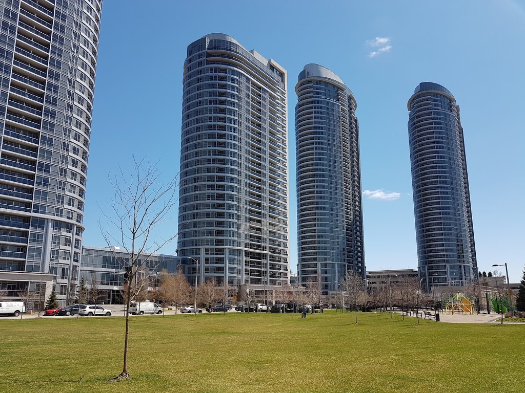 Metrogate Park | Village Green Square, Scarborough, ON M1S 0K6, Canada