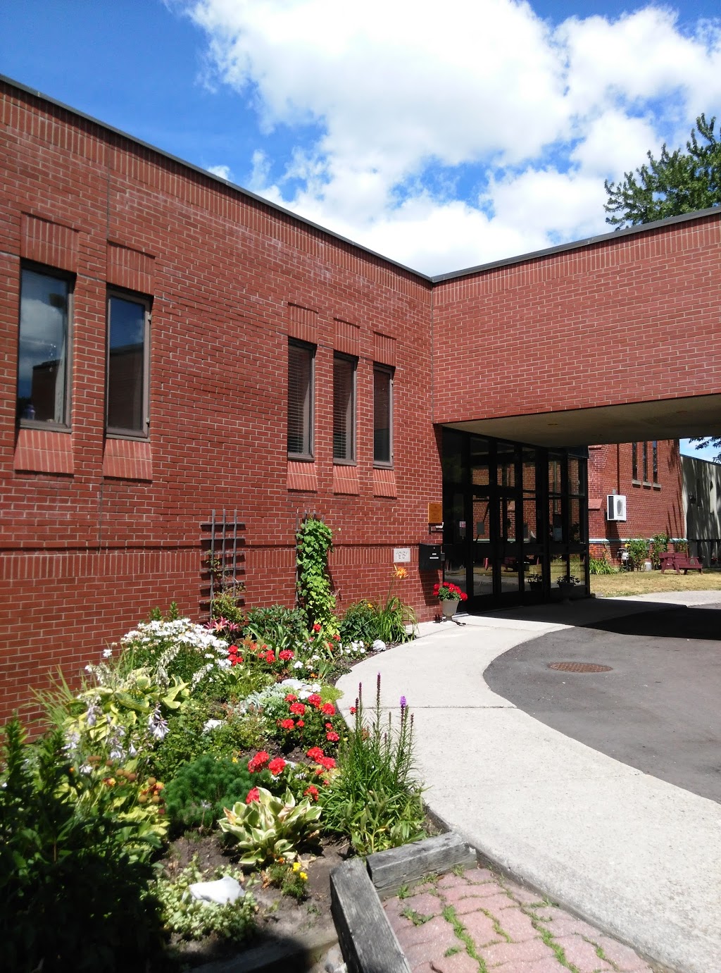 St Timothys Agincourt | 4125 Sheppard Av E, Scarborough, ON M1S 1T1, Canada | Phone: (416) 293-5711