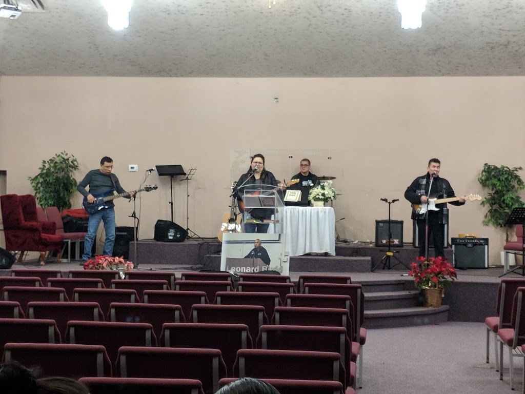 Deliverance Centre | 1831 Selkirk Ave, Winnipeg, MB R2R 2A9, Canada | Phone: (204) 632-5551