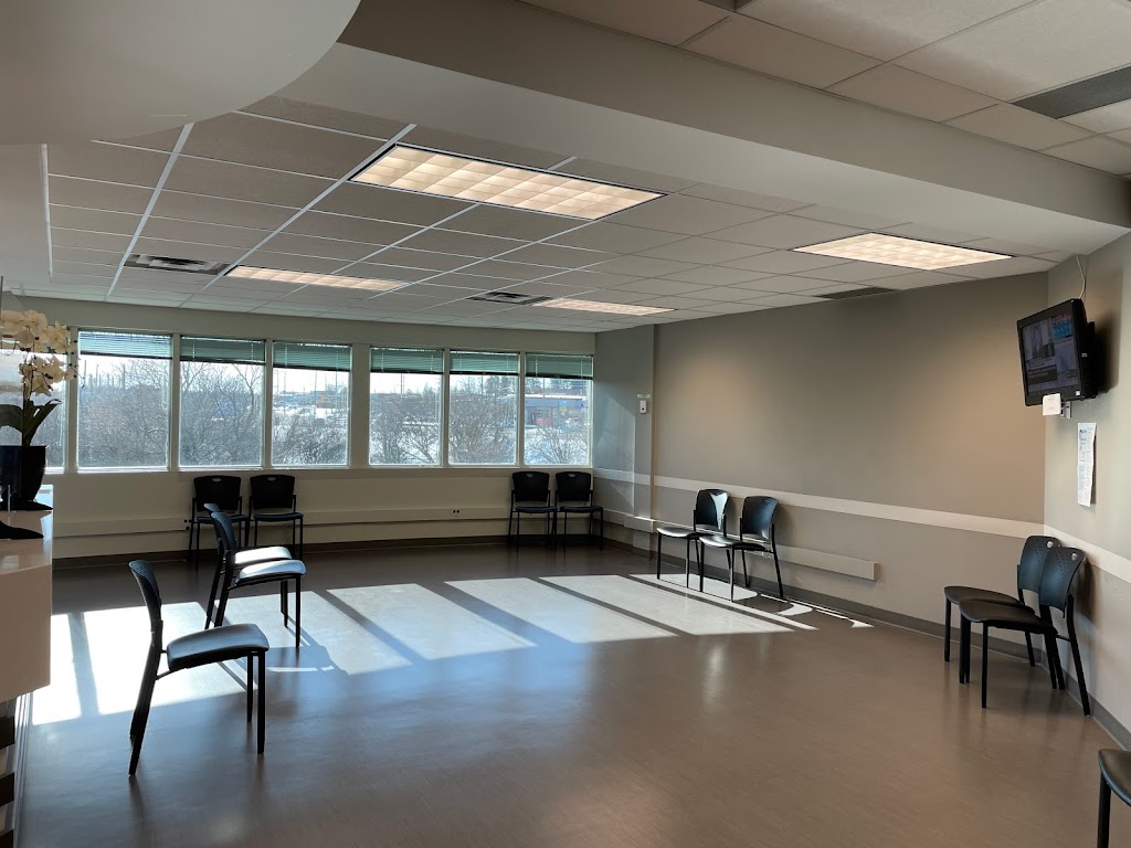 Dr. A. Zafar | 148 Manitou Dr Suite 201, Kitchener, ON N2C 1L3, Canada | Phone: (519) 954-5900