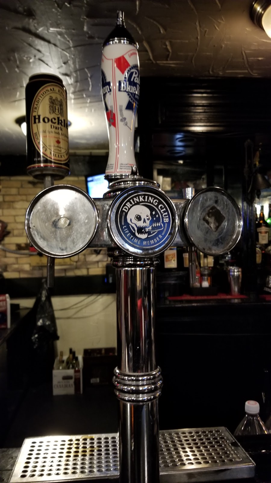 Humber River Pub | 62 Queen St S, Bolton, ON L7E 1B9, Canada | Phone: (905) 951-2200