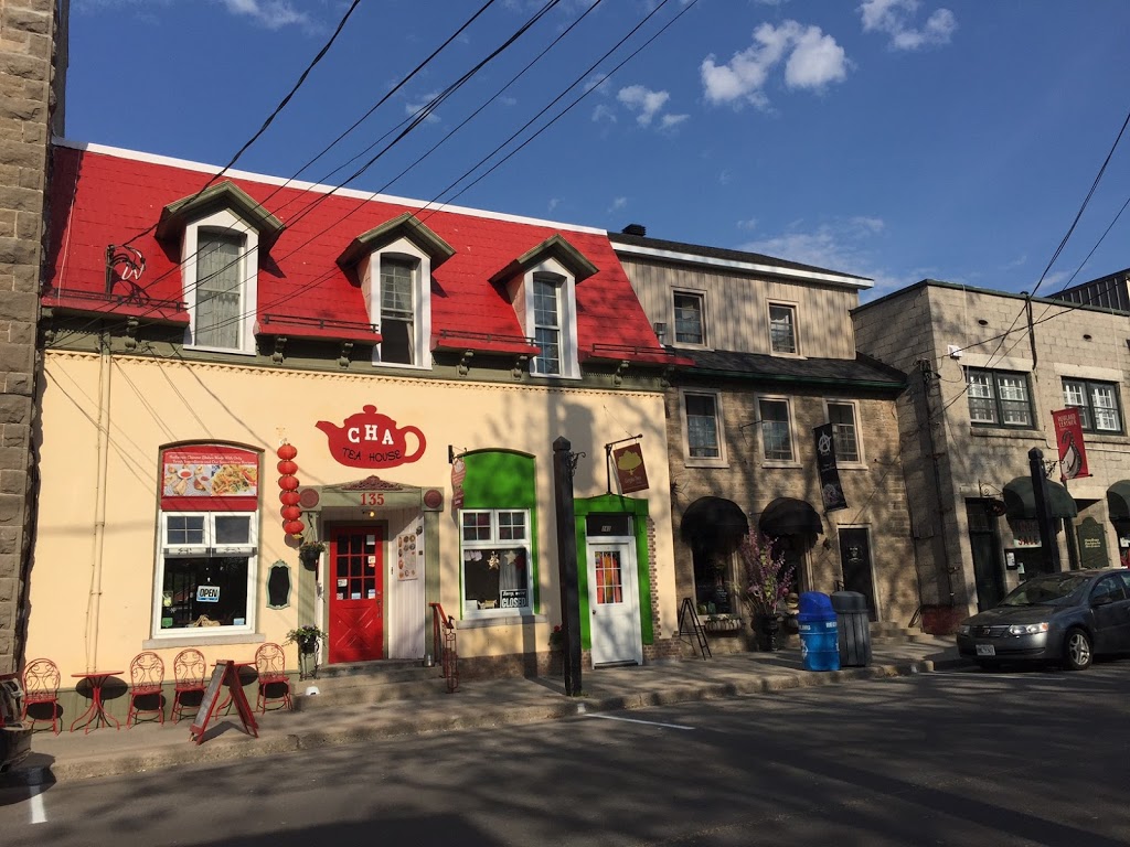 Cha Guest House | 135 St Lawrence St, Merrickville, ON K0G 1N0, Canada | Phone: (613) 252-2777