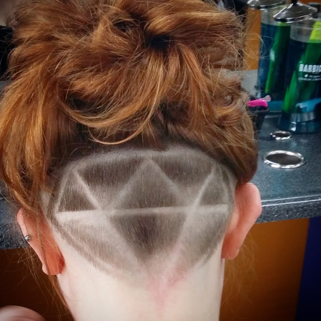 Silver Scissors | 447 Ferry Rd, Winnipeg, MB R3J 1W3, Canada | Phone: (204) 888-9283