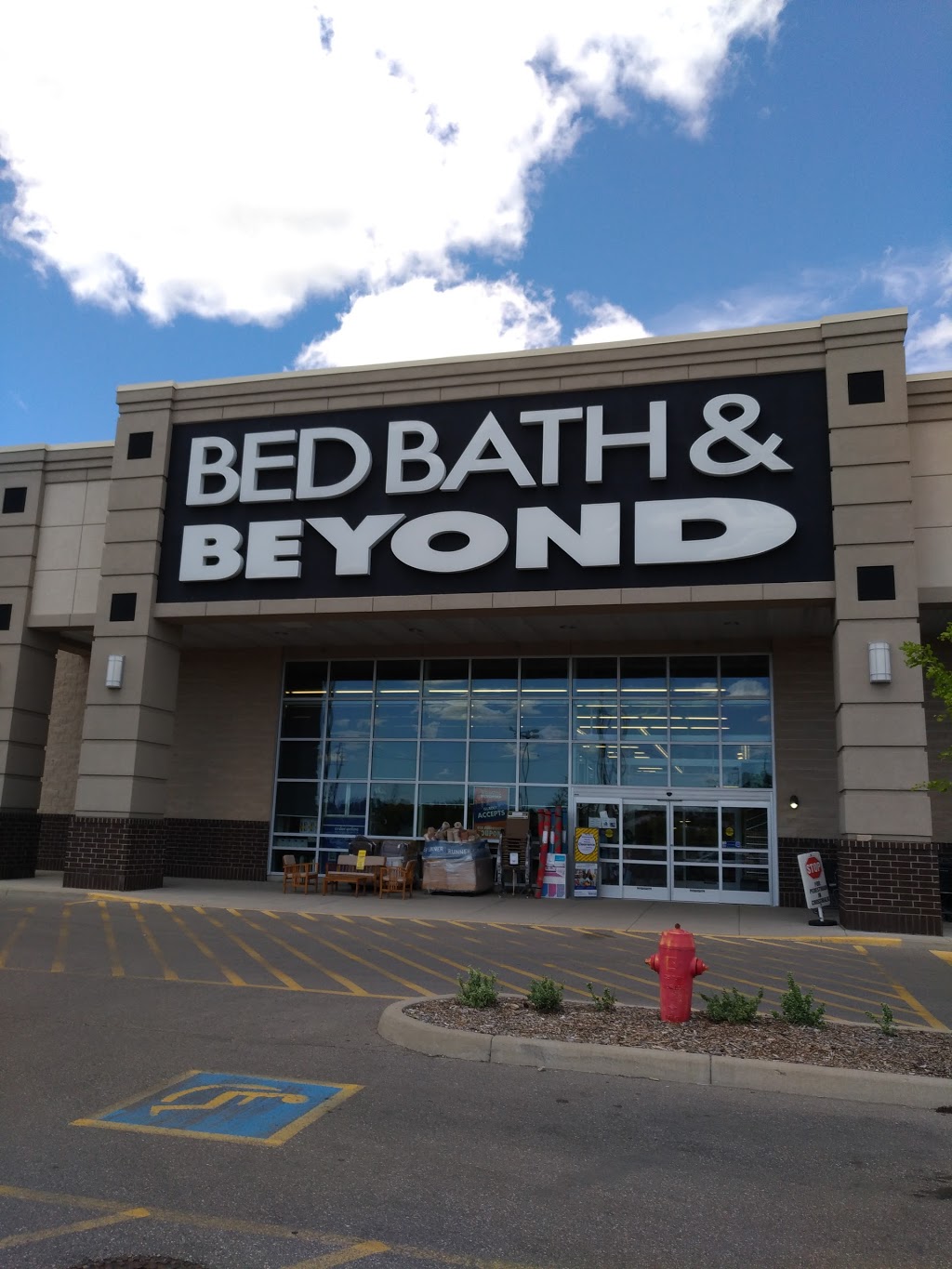 Bed Bath & Beyond | 3-221 Henry St, Brantford, ON N3S 7R4, Canada | Phone: (519) 752-2750
