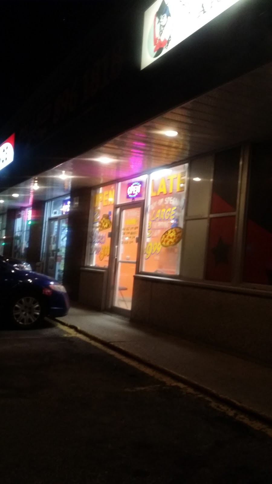 Pyramid Pizza | 1095 Weber St E, Kitchener, ON N2A 1B7, Canada | Phone: (519) 896-1818