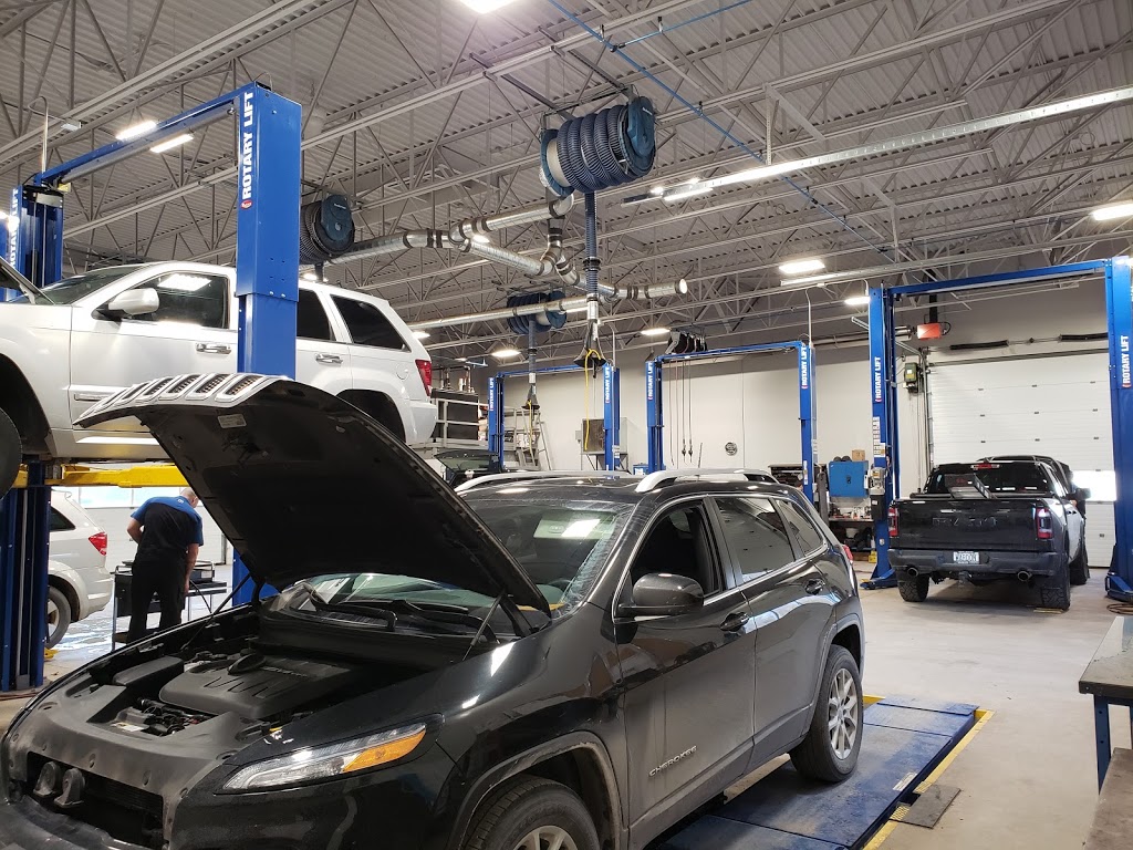 LAKERIDGE CHRYSLER | 152 Peter St, Port Hope, ON L1A 1C6, Canada | Phone: (905) 885-6550