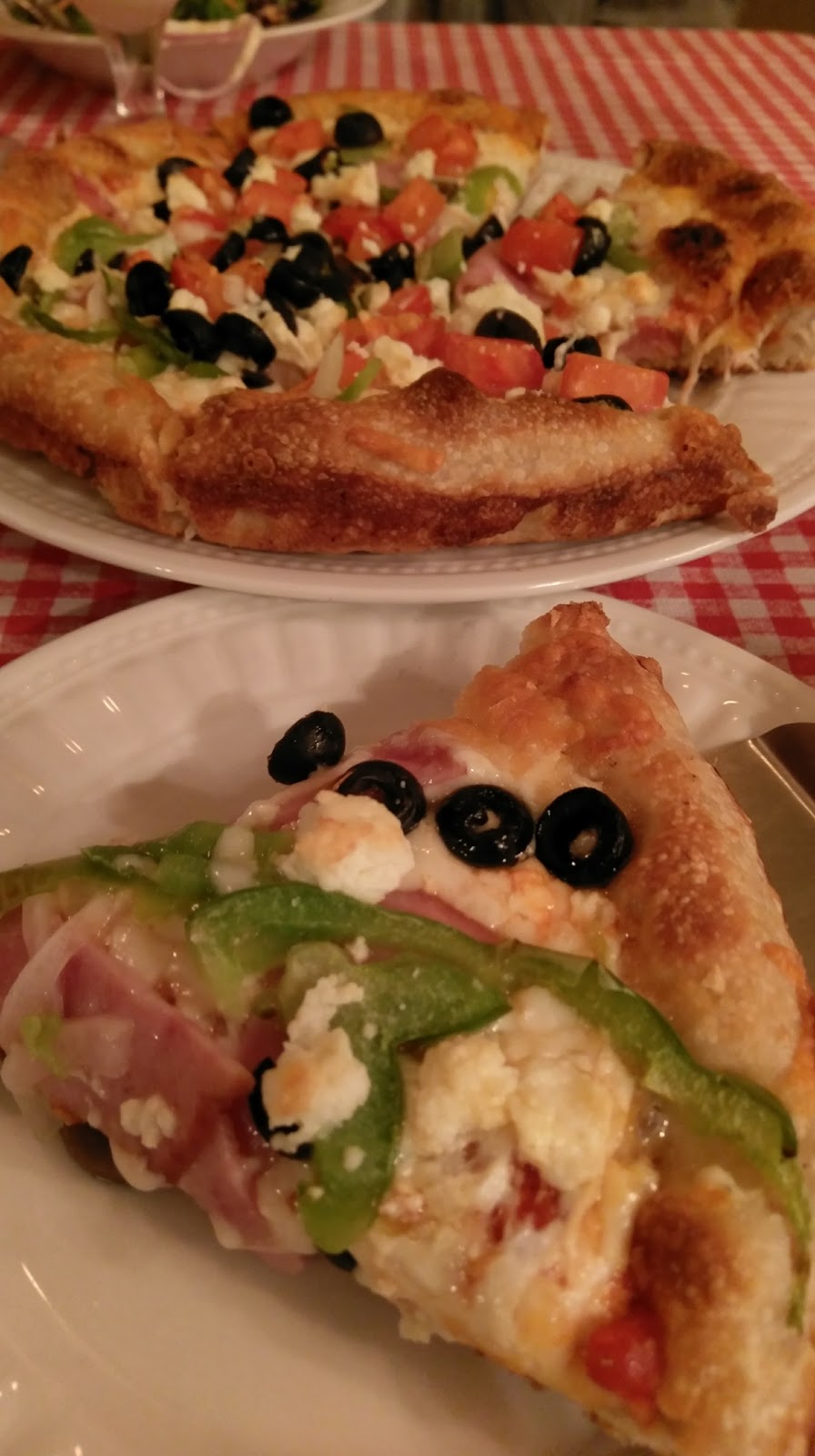 Papa Luigis ristorante and pizzeria | Range Rd 52, Water Valley, AB T0M 2E0, Canada | Phone: (403) 637-2222