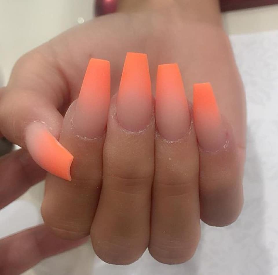 Pretty Nails Spa | 15340 Bayview Ave #5, Aurora, ON L4G 7J1, Canada | Phone: (905) 727-3000