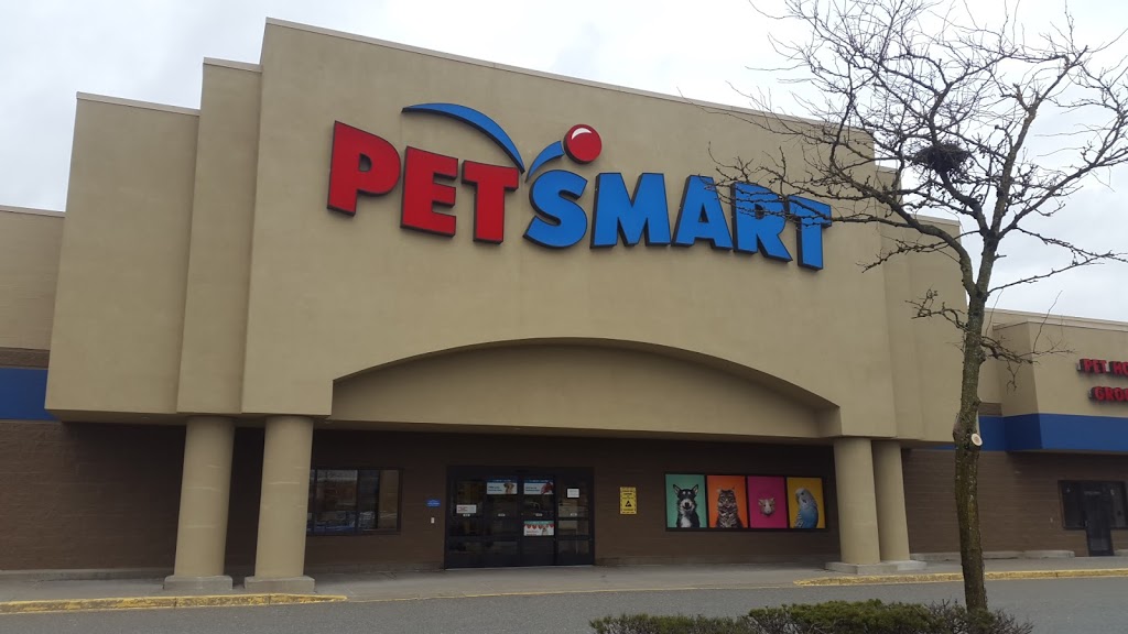 PetSmart | store | 1305 Sumas Way, Abbotsford, BC V2S 8H2, Canada | 6048548132 OR +1 604-854-8132