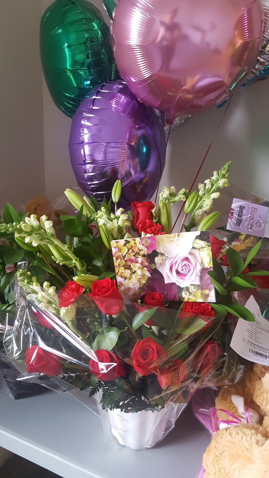 Bloomex Flowers Toronto | 902 Magnetic Dr, North York, ON M3J 2C4, Canada | Phone: (416) 943-5802