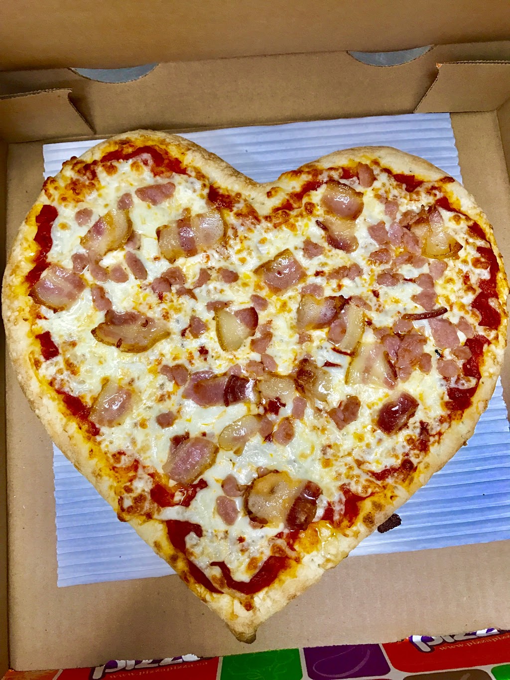 Pizza Pizza | 457 & 459 The Queensway South, Keswick, ON L4P 2C9, Canada | Phone: (905) 476-1111