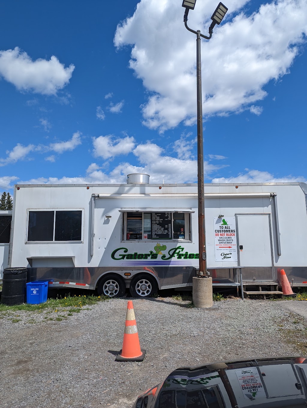 Gators Fries | 185 College St E, Belleville, ON K8N 2V7, Canada | Phone: (613) 922-1488