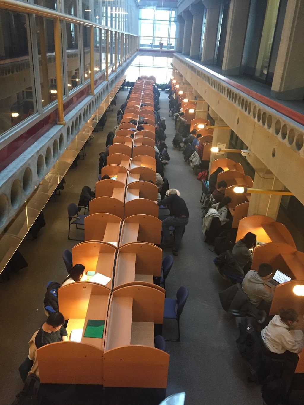 Davis Centre Library | 200 Ring Rd, Waterloo, ON N2L 3G1, Canada | Phone: (519) 888-4567