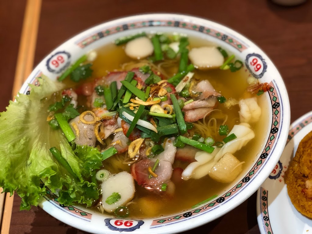 Pho Mi 99 | 5955 Latimer Dr #8, Mississauga, ON L5V 0B7, Canada | Phone: (905) 542-8899