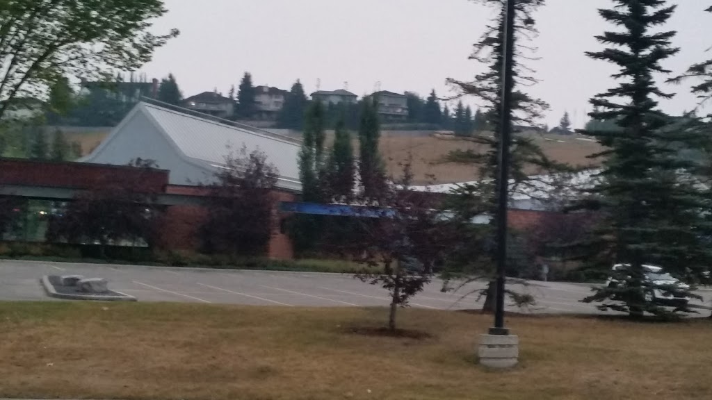 Signal Hill Library | 5994 Signal Hill Centre SW, Calgary, AB T3H 3P8, Canada | Phone: (403) 260-2600