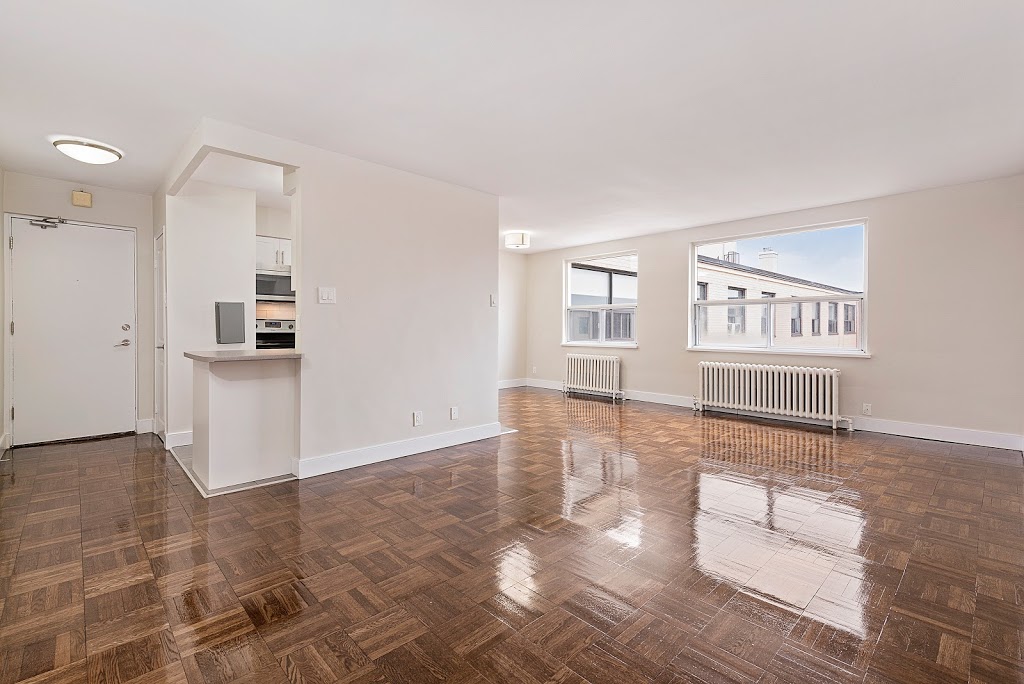 2175 Avenue Road Apartments | 2175 Avenue Rd, North York, ON M5M 4B6, Canada | Phone: (437) 374-4674