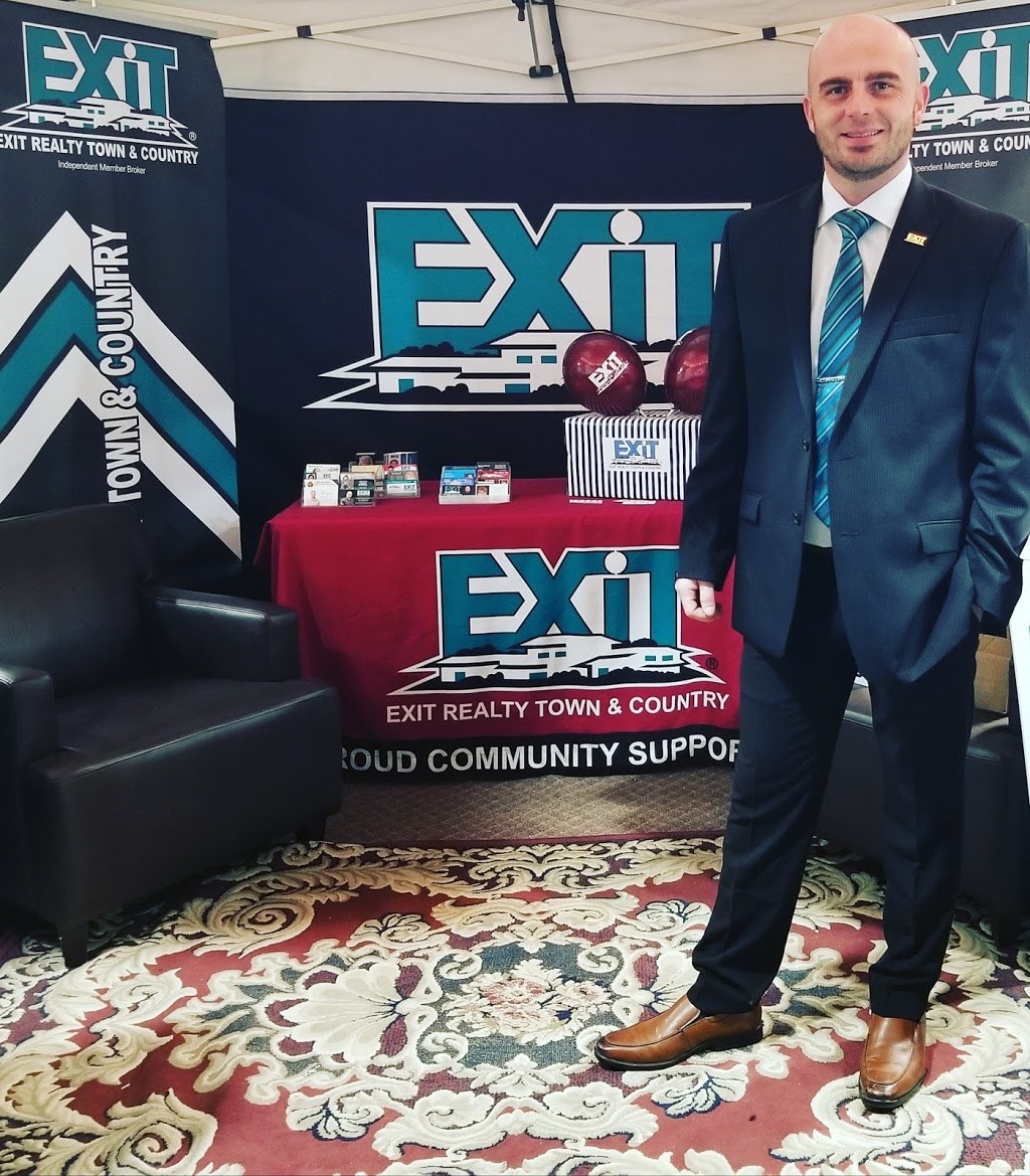 Robert Graves Exit Realty Town and Country | 8873 Commercial St, New Minas, NS B4N 3C4, Canada | Phone: (902) 691-4667