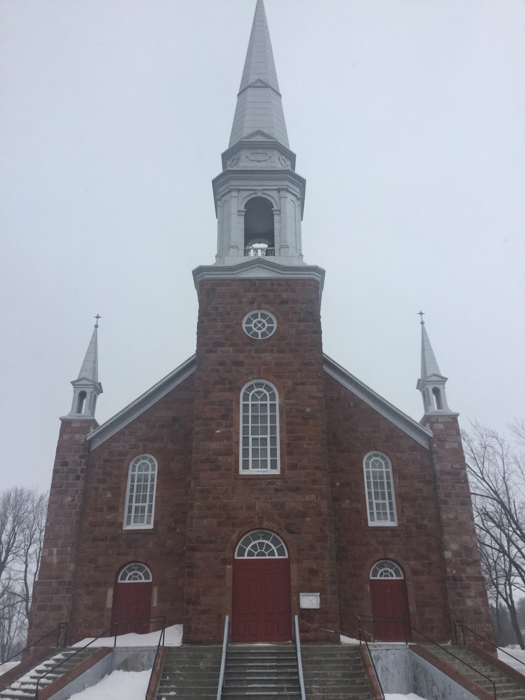 Église catholique Sainte-Françoise-Romaine | 23 Rue Principale, Sainte-Françoise, QC G0L 3B0, Canada | Phone: (418) 851-1116
