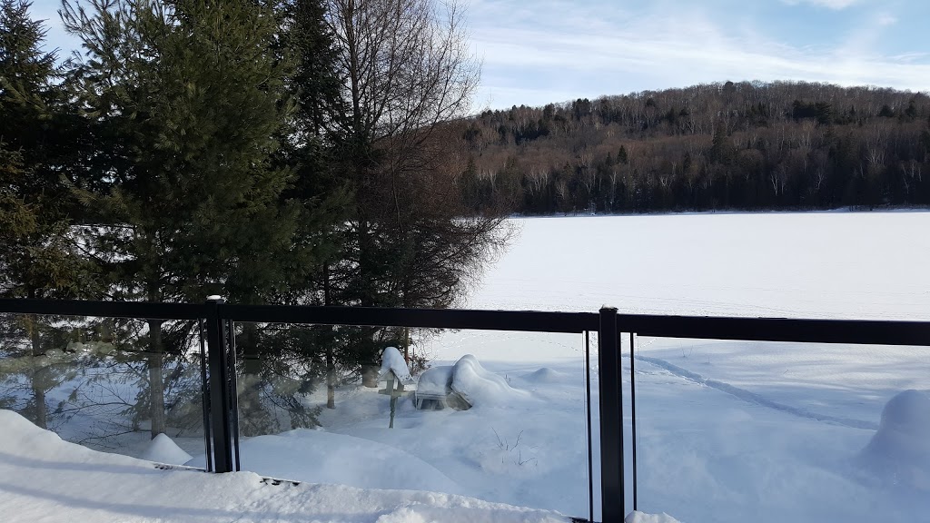 Jeunesse Au Soleil | 1164 Chemin du Lac Malo, Rivière-Rouge, QC J0T 1T0, Canada | Phone: (819) 275-1399