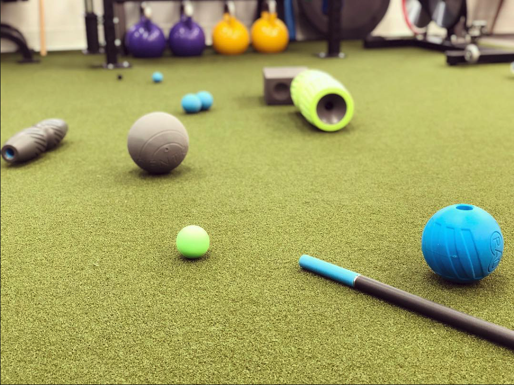 Versa Movement Collective | 7460 Springbank Blvd SW, Calgary, AB T3H 0W4, Canada | Phone: (403) 727-0802