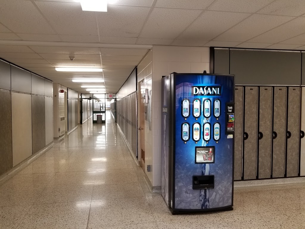 Beamsville District Secondary School | 4317 Central Ave, Beamsville, ON L0R 1B0, Canada | Phone: (905) 563-8267