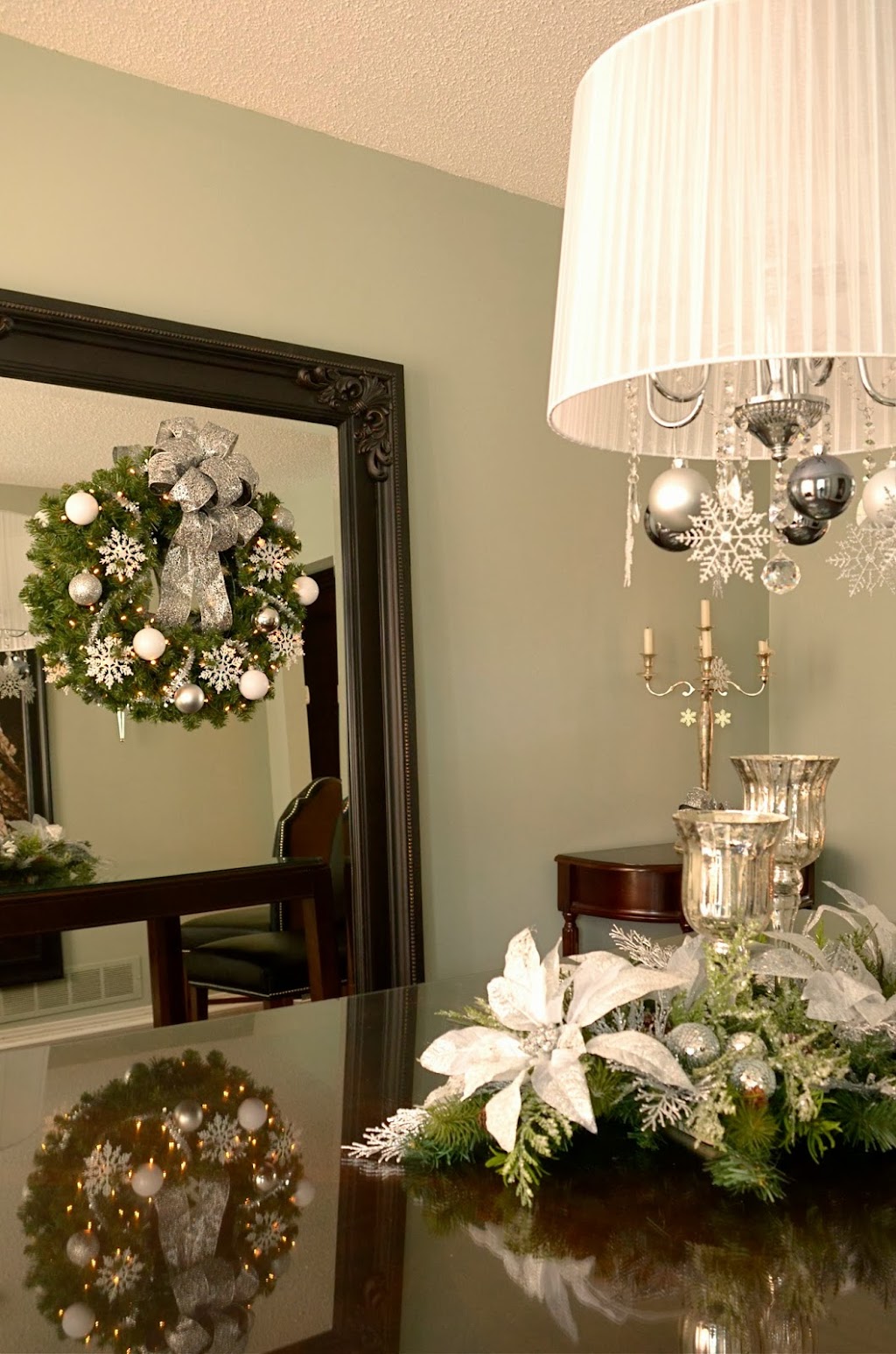 Jacquis Dec The Halls Boutique | 38 Valley Rd, St. Catharines, ON L2S 1Y6, Canada | Phone: (905) 685-5509