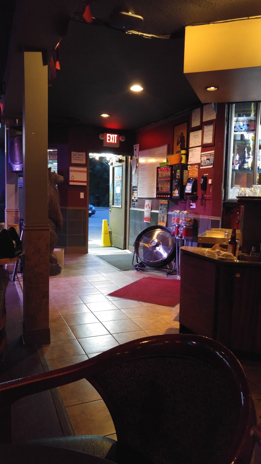 Brownsville Pub | 11940 Old Yale Rd, Surrey, BC V3V 3X3, Canada | Phone: (604) 580-1841