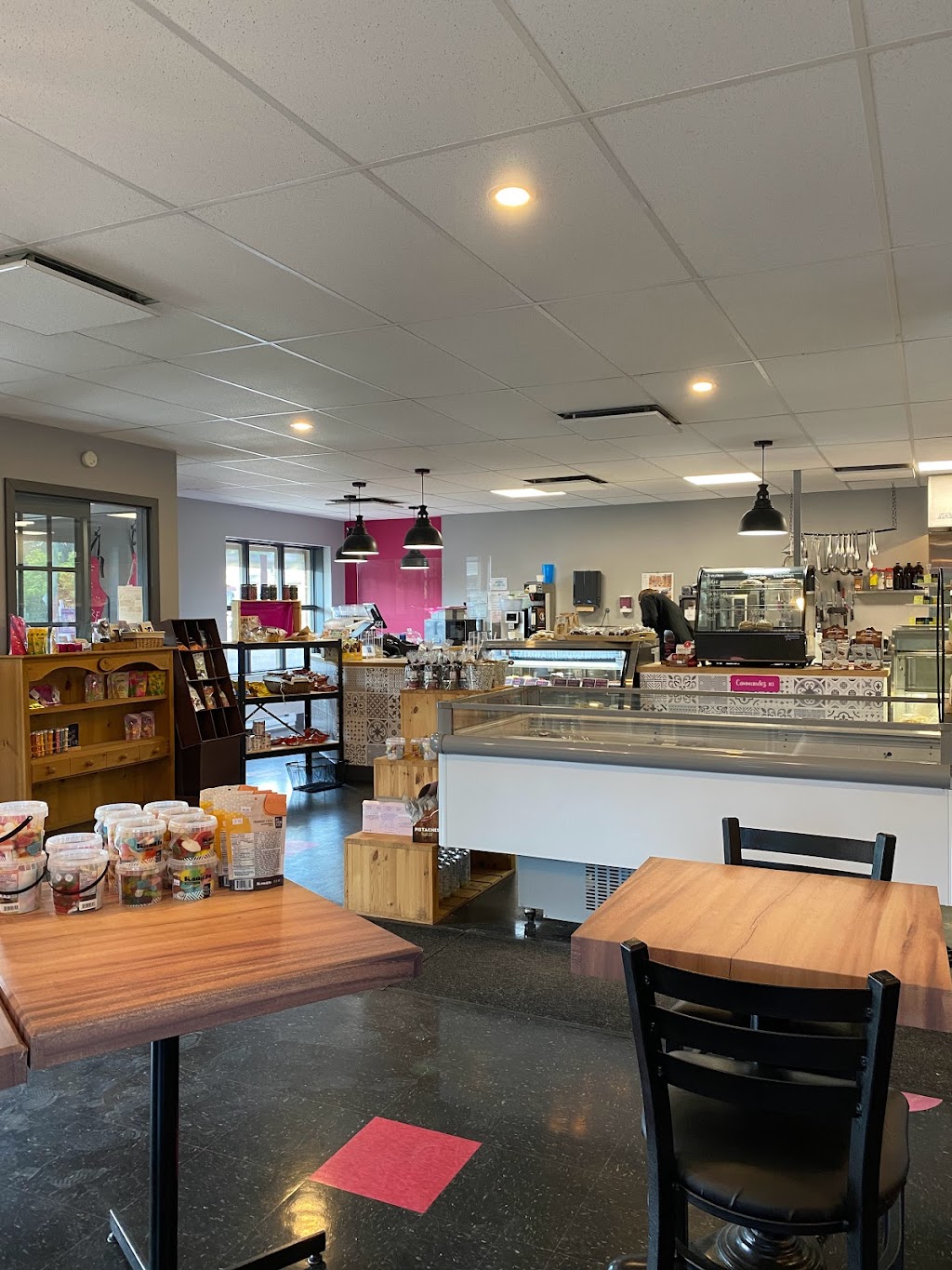 Les Cheffettes | 1867 A Chemin Ste Angélique, Saint-Lazare, QC J7T 2X3, Canada | Phone: (450) 218-2188
