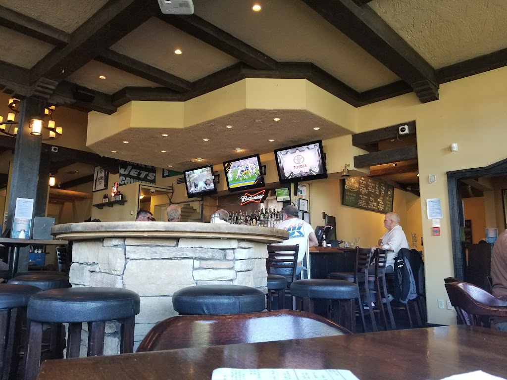 Brentwood Bay Brewskys Taphouse | 7100 Wallace Dr, Brentwood Bay, BC V8M 1G9, Canada | Phone: (250) 652-3252