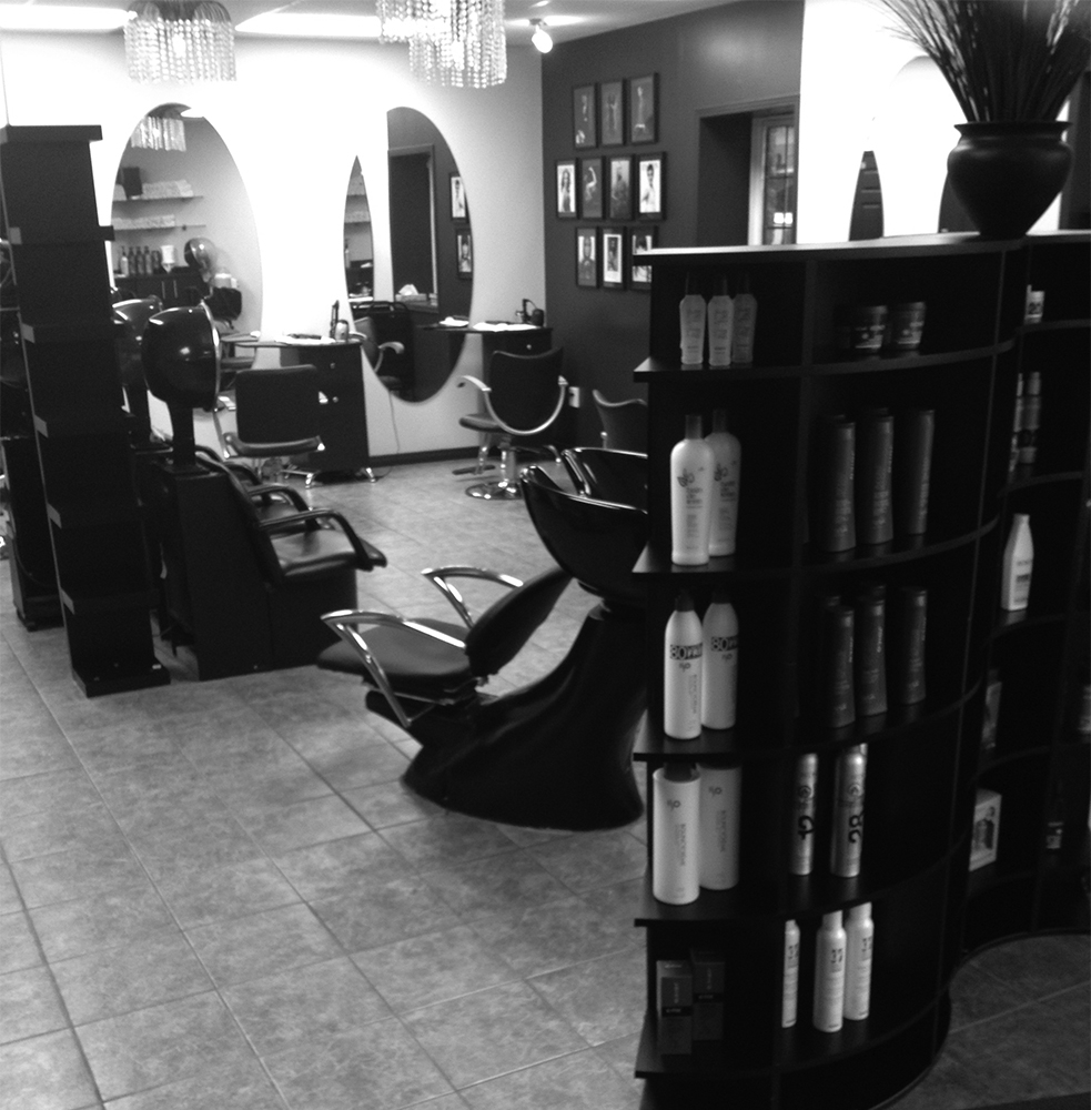 JouJou Hair Studio | 855 Browns Line, Etobicoke, ON M8W 3V7, Canada | Phone: (416) 255-4247
