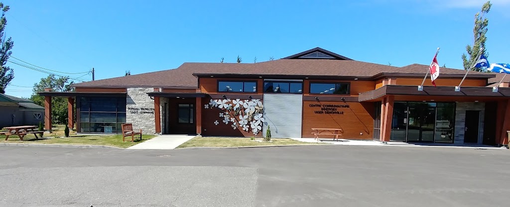 Centre communautaire Innergex Viger Denonville | 220 Rue du Couvent, Saint-Épiphane, QC G0L 2X0, Canada | Phone: (418) 868-0052