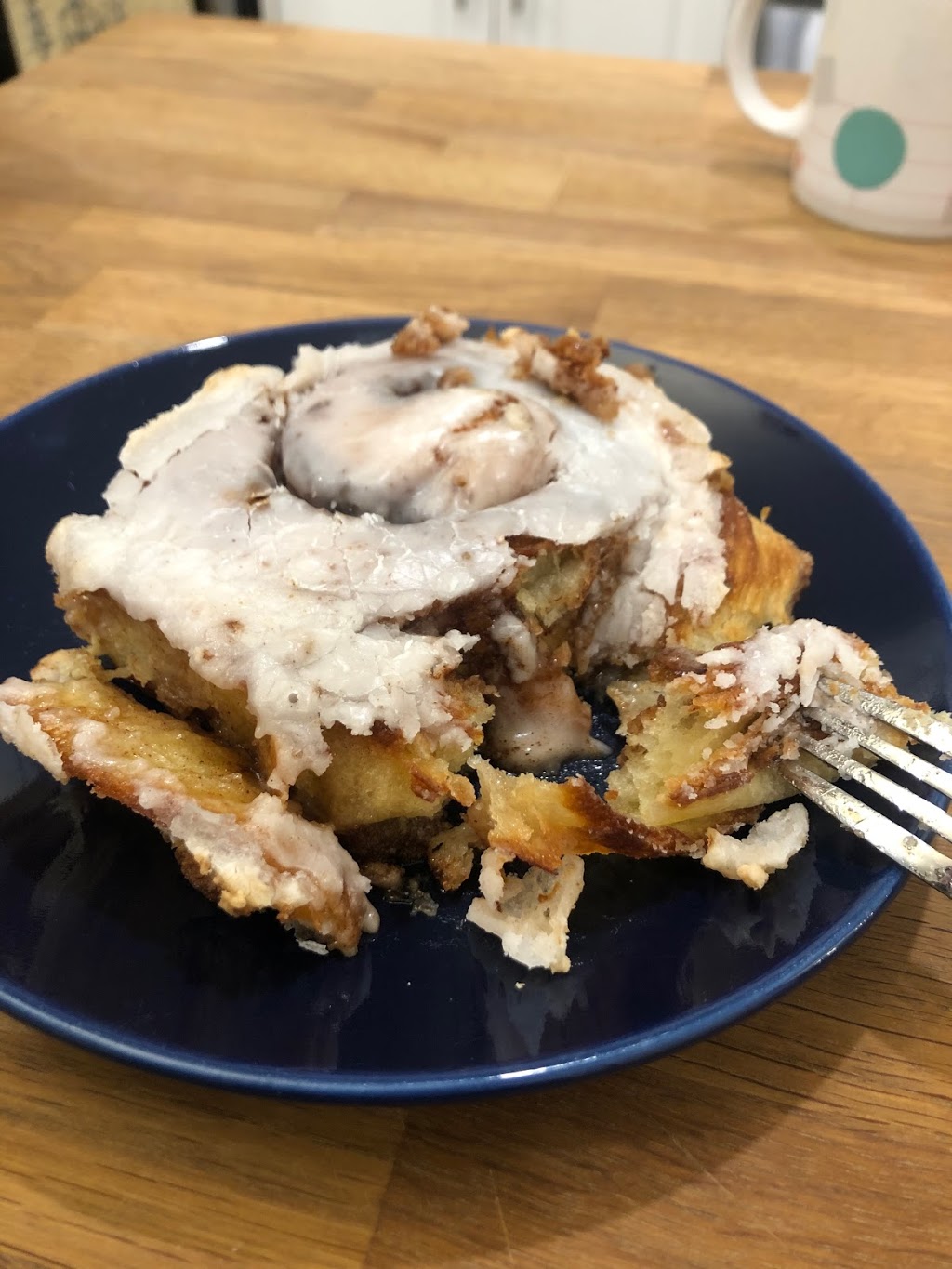 Sweet Trolley Bakery | 3056 Dundas St W, Toronto, ON M6P 1Z7, Canada | Phone: (416) 762-1487
